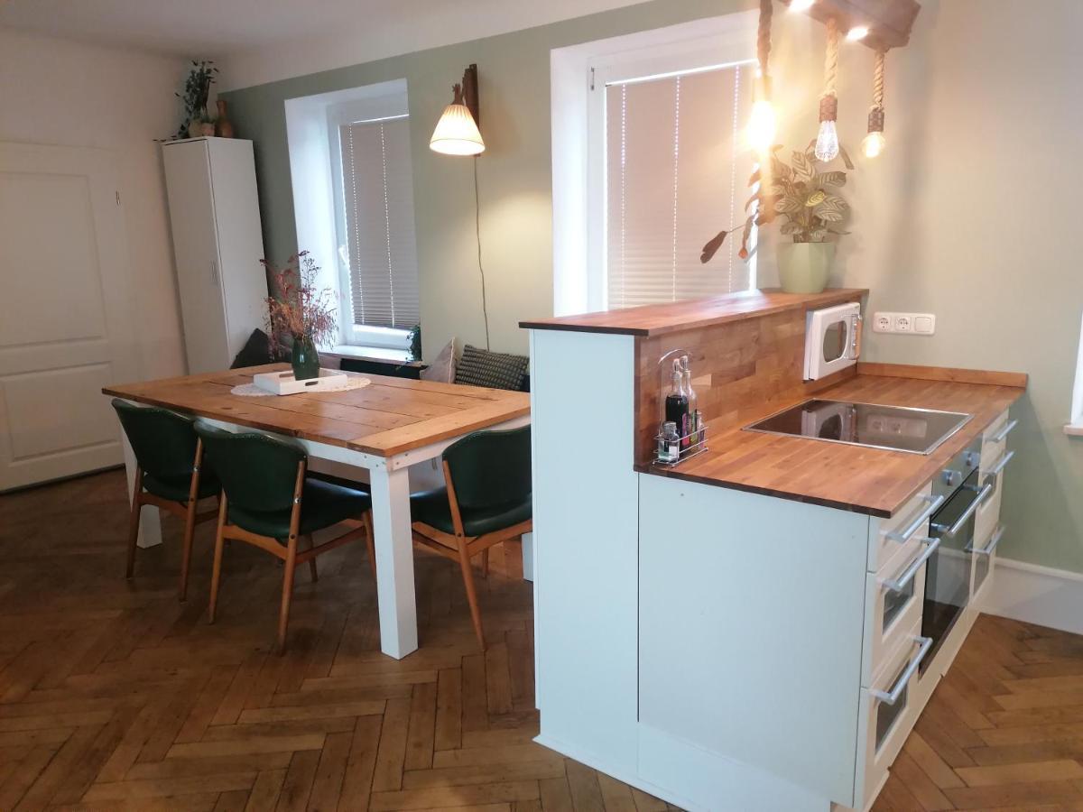 Voll Ausgestattete Wohnung Mit Moselblick アルフ エクステリア 写真