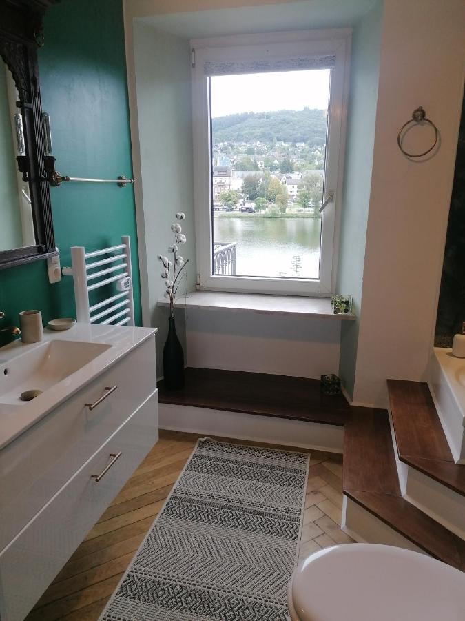 Voll Ausgestattete Wohnung Mit Moselblick アルフ エクステリア 写真